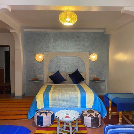 Auberge Tissadrine Akhendachou n'Ait Ouffi Extérieur photo