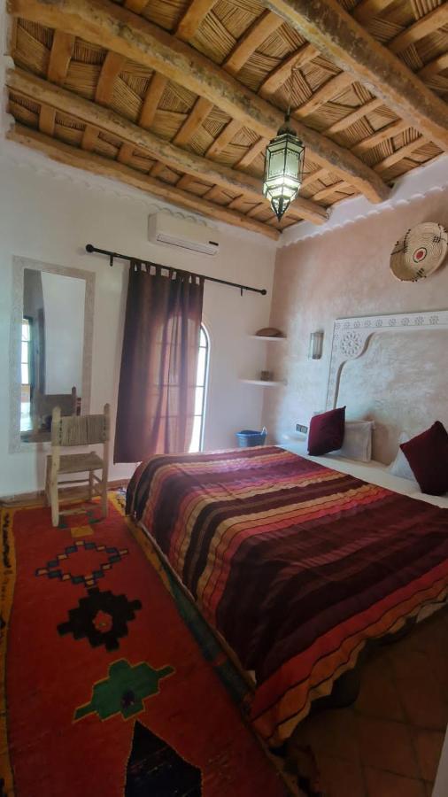 Auberge Tissadrine Akhendachou n'Ait Ouffi Extérieur photo