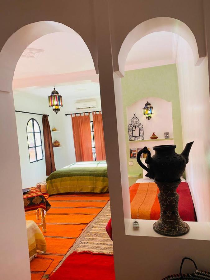 Auberge Tissadrine Akhendachou n'Ait Ouffi Extérieur photo