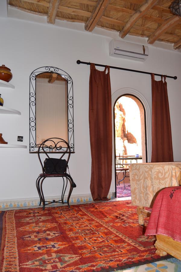 Auberge Tissadrine Akhendachou n'Ait Ouffi Extérieur photo