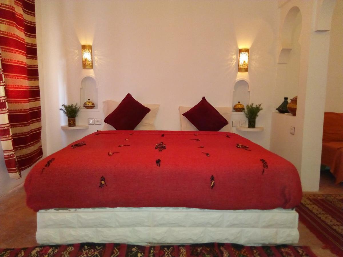 Auberge Tissadrine Akhendachou n'Ait Ouffi Extérieur photo